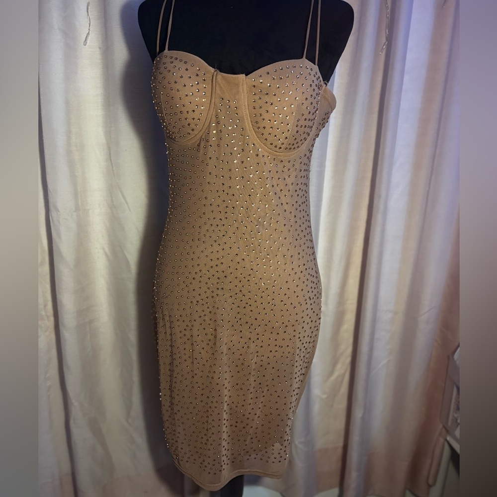 Sexy Nude Dress with rhinestones! Perfect condition, stretchy and fitted!🤎 - Picture 4 of 11